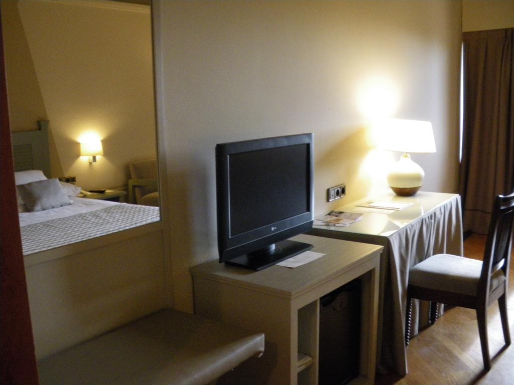 Parador De Σεγκόβια Δωμάτιο φωτογραφία